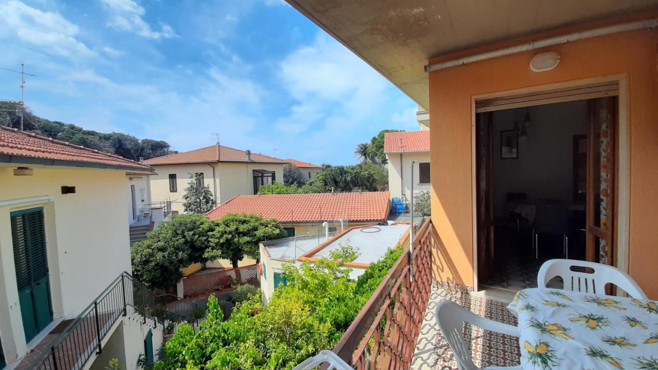 Appartamenti Torre Medicea Castiglioncello Buitenkant foto