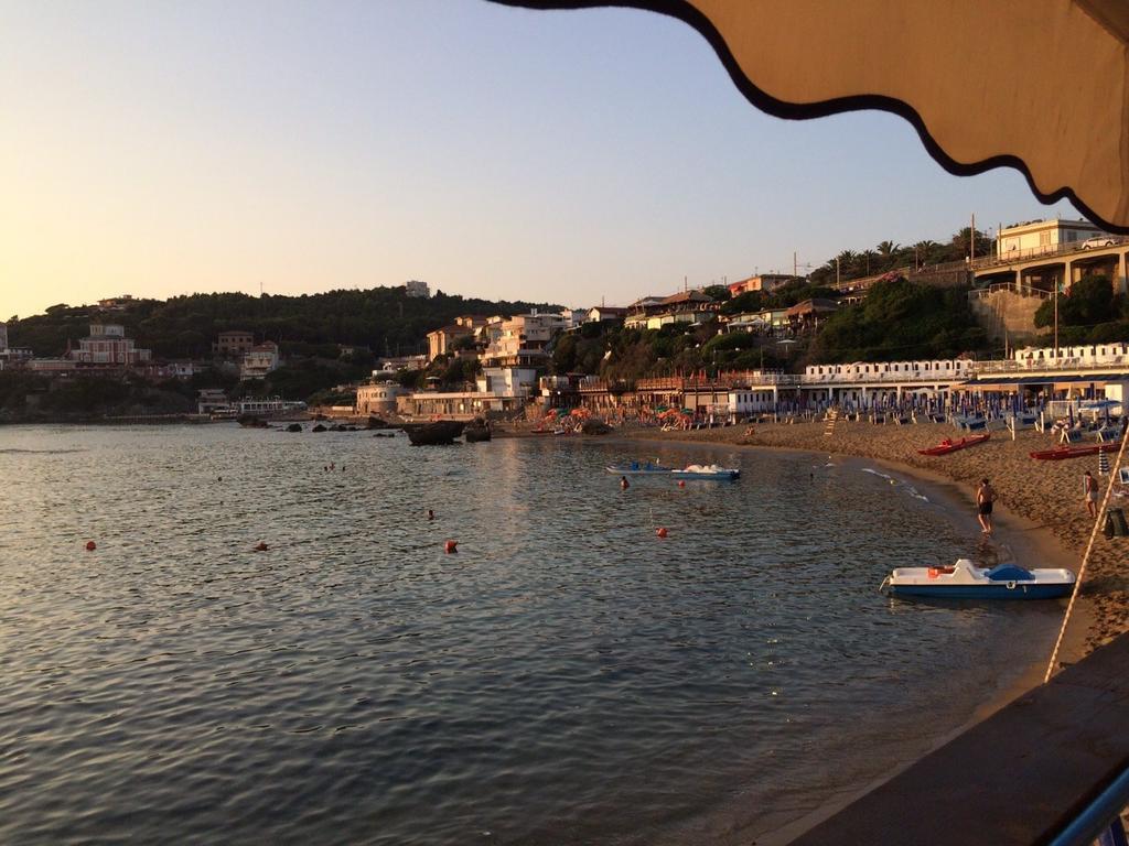 Appartamenti Torre Medicea Castiglioncello Buitenkant foto