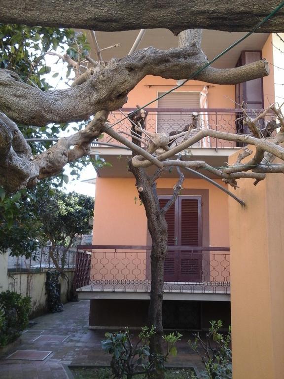 Appartamenti Torre Medicea Castiglioncello Buitenkant foto