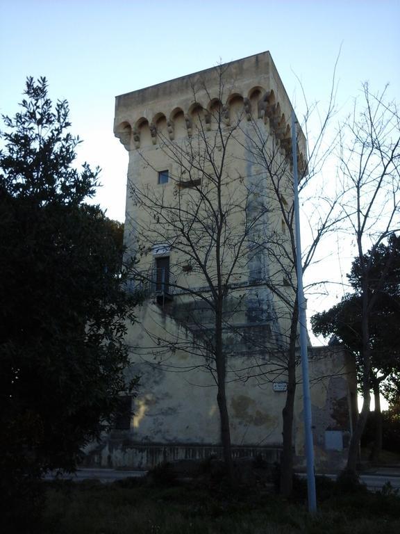 Appartamenti Torre Medicea Castiglioncello Buitenkant foto