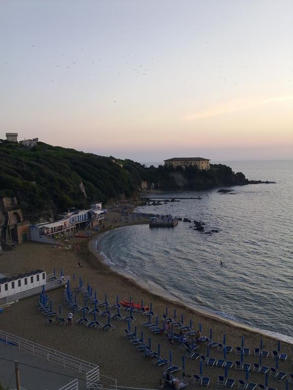 Appartamenti Torre Medicea Castiglioncello Buitenkant foto